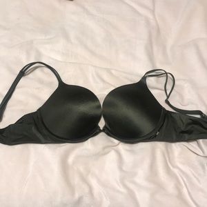 Victoria’s Secret push up bra